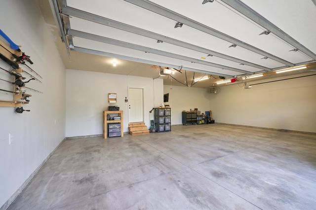 3865 193rd Lane NW, Oak Grove, MN 55303