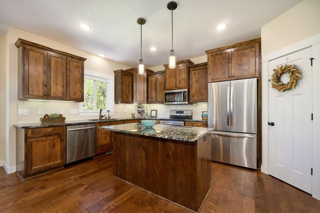 3865 193rd Lane NW, Oak Grove, MN 55303