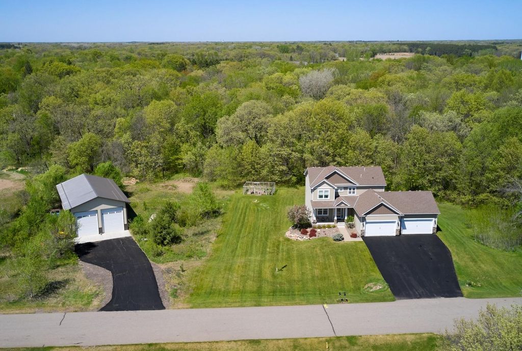 3865 193rd Lane NW, Oak Grove, MN 55303