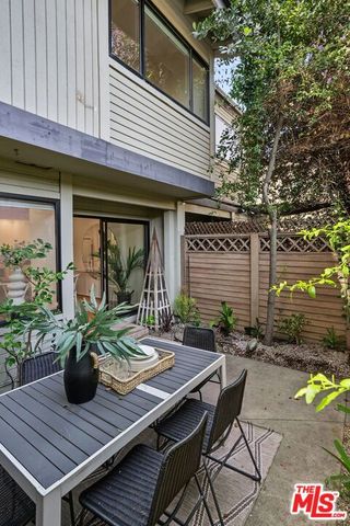 484 Rosemont Avenue, Pasadena, CA 91103