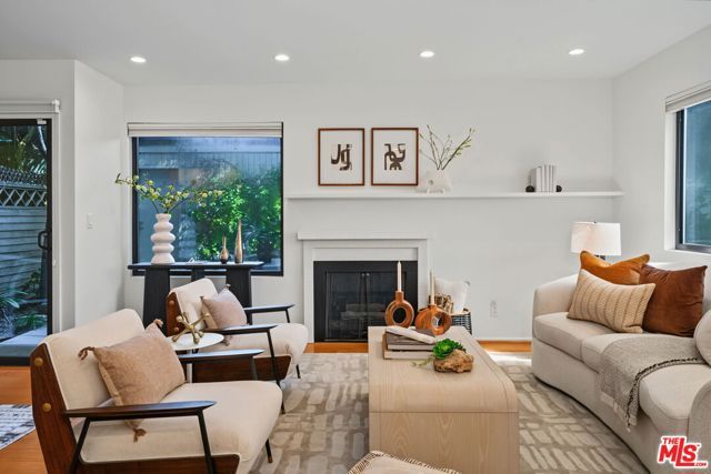 484 Rosemont Avenue, Pasadena, CA 91103