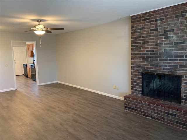 14897 Dutchmans Drive, Rogers, AR 72756