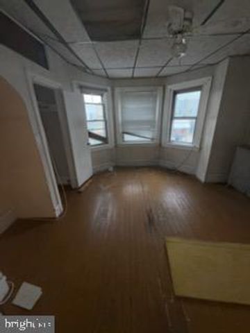 4815 N HUTCHINSON ST, Philadelphia, PA 19141