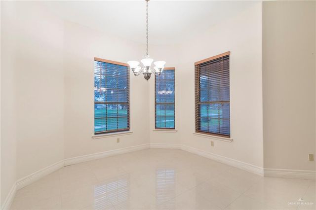 3617 Clubhouse Drive, Edinburg, TX 78542