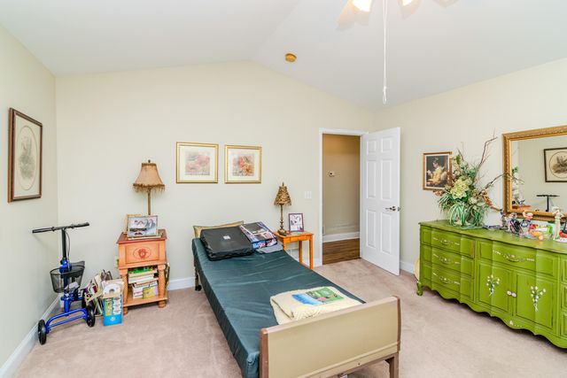 526 General Cruft Drive, Richmond, KY 40475