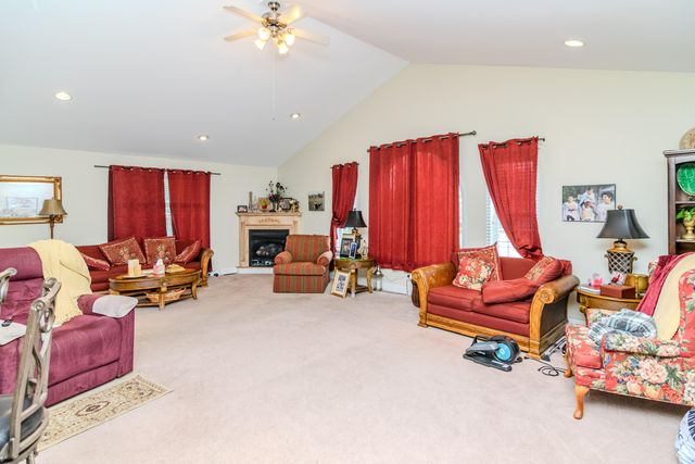 526 General Cruft Drive, Richmond, KY 40475