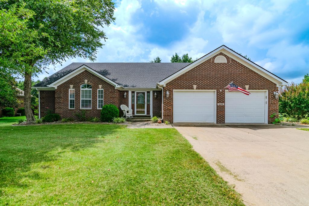 526 General Cruft Drive, Richmond, KY 40475