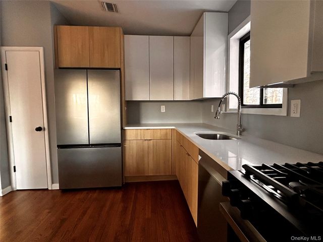 218 Beattie Road, Rock Tavern, NY 10992