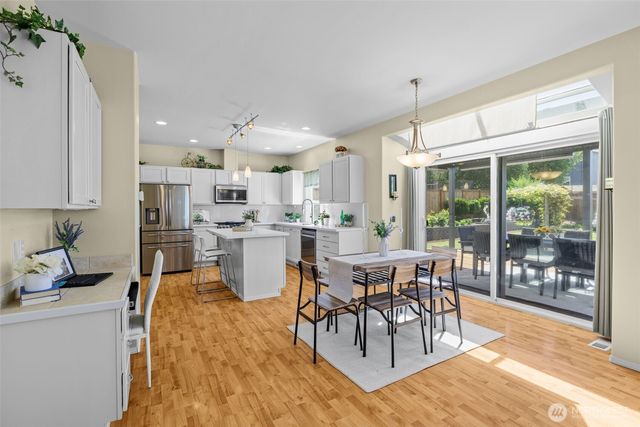 1723 SW 344th Place, Federal Way, WA 98023