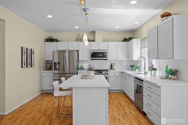 1723 SW 344th Place, Federal Way, WA 98023