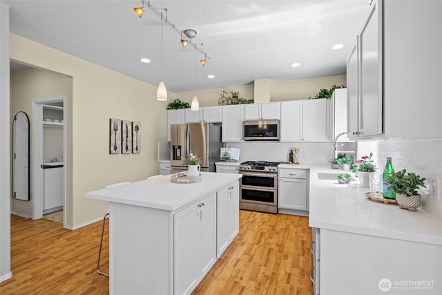 1723 SW 344th Place, Federal Way, WA 98023