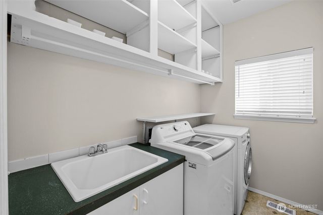 1723 SW 344th Place, Federal Way, WA 98023