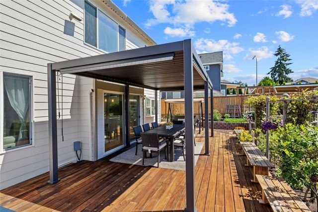 1723 SW 344th Place, Federal Way, WA 98023