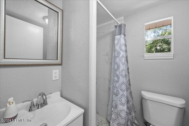 113 BLUEGILL Drive, Interlachen, FL 32148