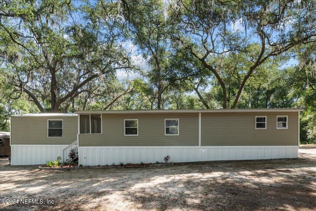 113 BLUEGILL Drive, Interlachen, FL 32148