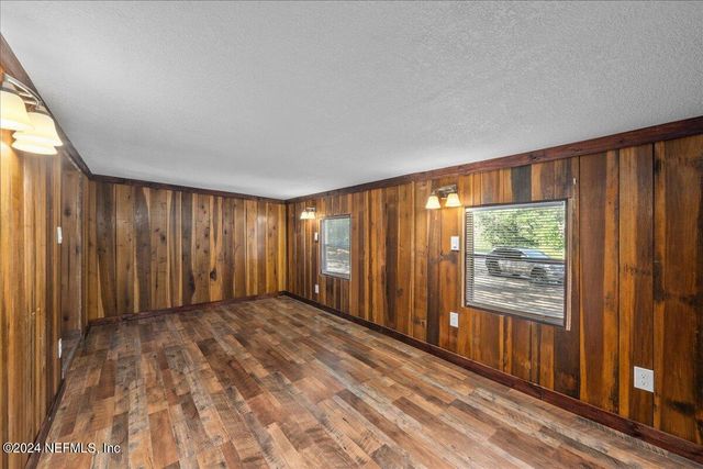 113 BLUEGILL Drive, Interlachen, FL 32148