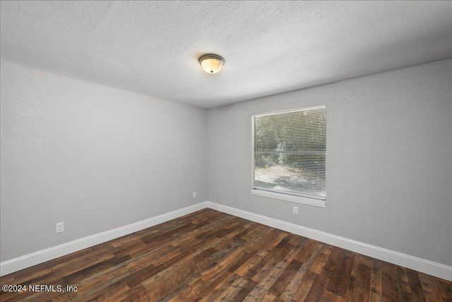 113 BLUEGILL Drive, Interlachen, FL 32148