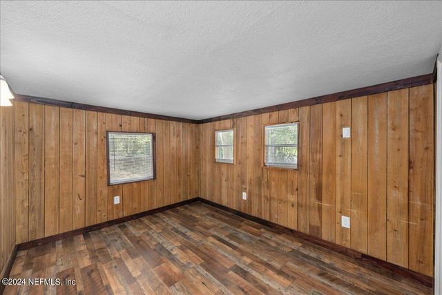 113 BLUEGILL Drive, Interlachen, FL 32148