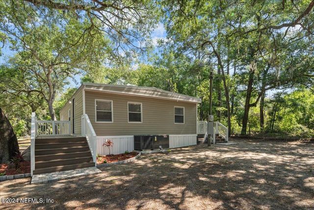 113 BLUEGILL Drive, Interlachen, FL 32148