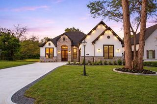 66 Wick Willow Road, Montgomery, TX 77356