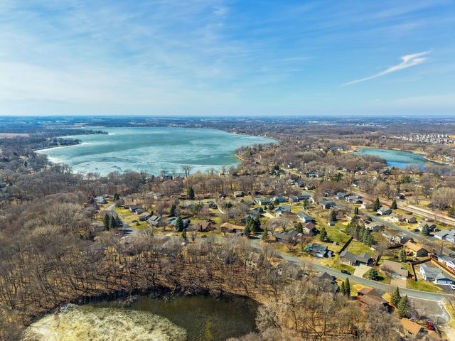 3495 Spruce Trail SW, Prior Lake, MN 55372