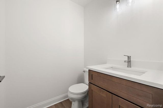 28710 Little Mack Avenue, Saint Clair Shores, MI 48081