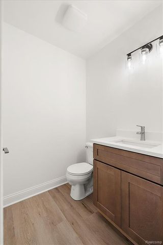 28710 Little Mack Avenue, Saint Clair Shores, MI 48081