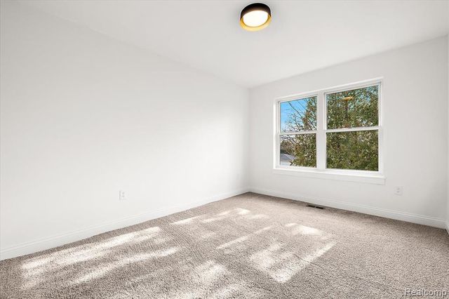 28710 Little Mack Avenue, Saint Clair Shores, MI 48081