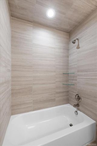 28710 Little Mack Avenue, Saint Clair Shores, MI 48081