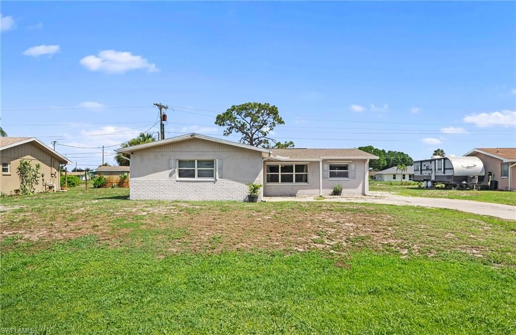 7289 Barragan RD, Fort Myers, FL 33967