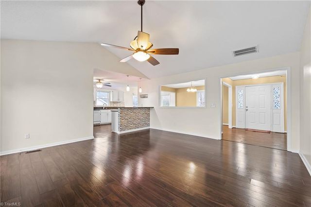 6721 River Hills Drive, Greensboro, NC 27410