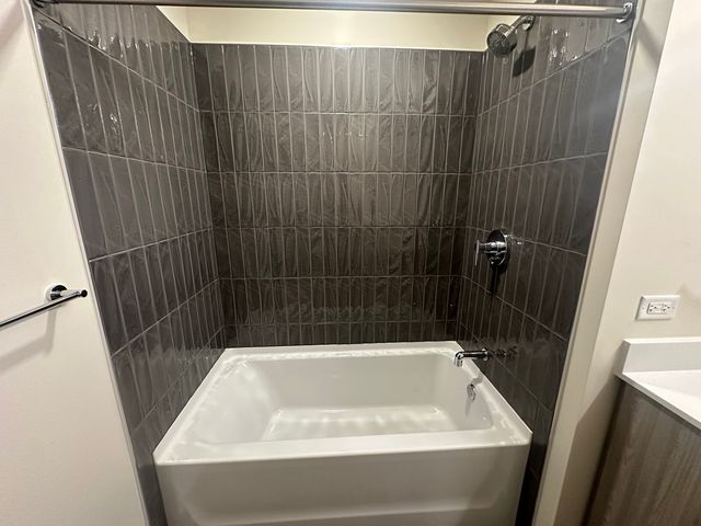 2032 N Clybourn Avenue 337, Chicago, IL 60614