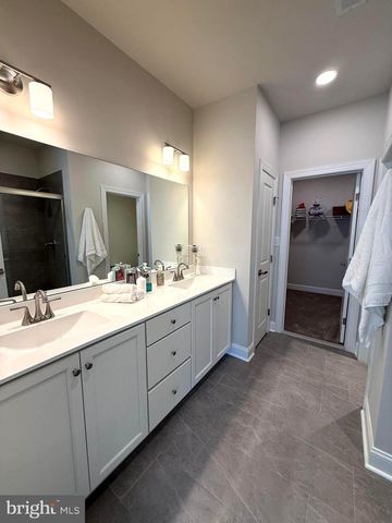 268 JAMESON WAY, Wilmington, DE 19803