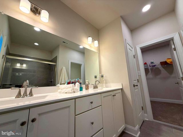 268 JAMESON WAY, Wilmington, DE 19803