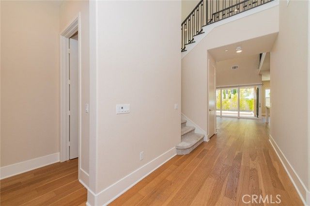 60 Ray, Irvine, CA 92618