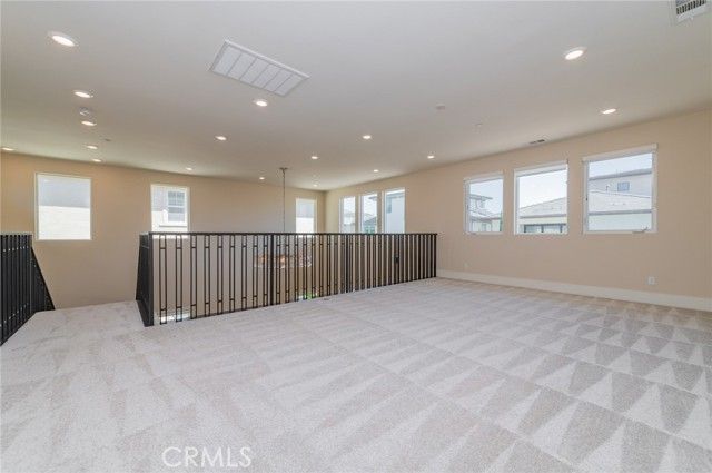 60 Ray, Irvine, CA 92618