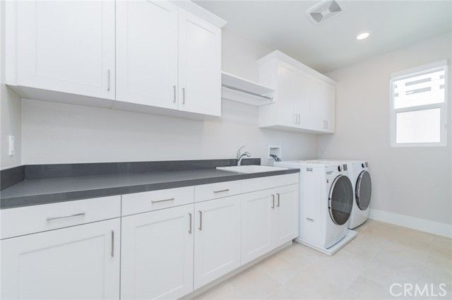 60 Ray, Irvine, CA 92618