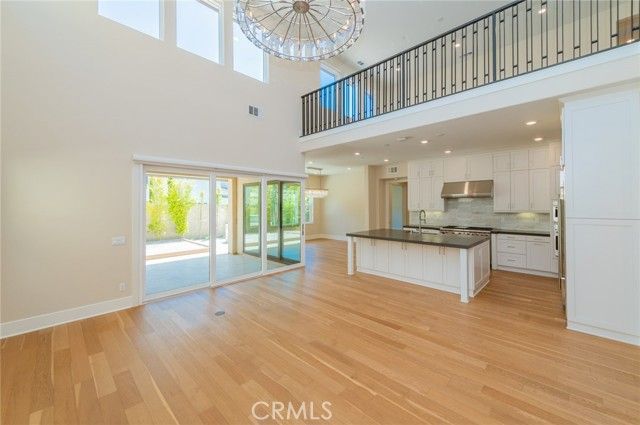 60 Ray, Irvine, CA 92618