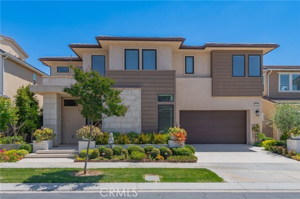 60 Ray, Irvine, CA 92618