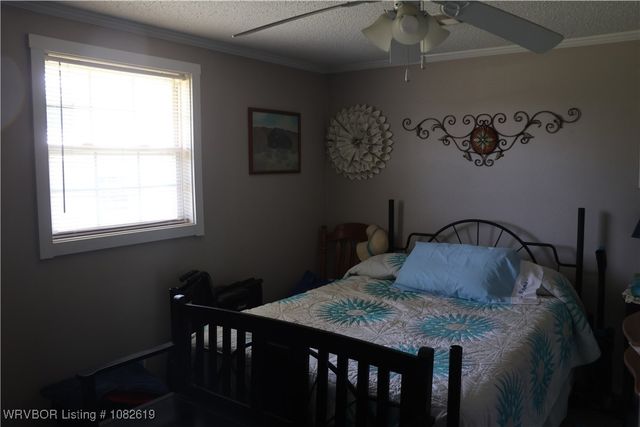 37280 Morris Creek Road, Howe, OK 74940