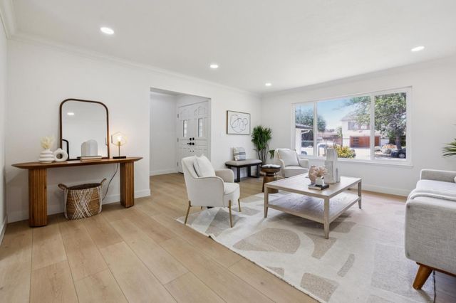 5022 Glouchester Court, San Jose, CA 95136
