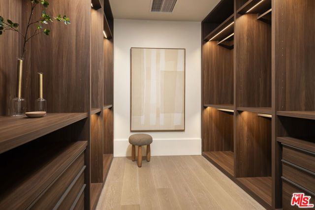 8420 W Sunset Boulevard 703, West Hollywood, CA 90069