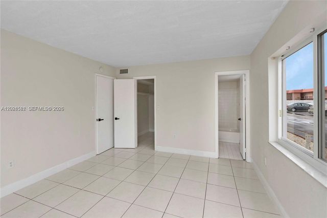 505 NW 177th St 126, Miami Gardens, FL 33169