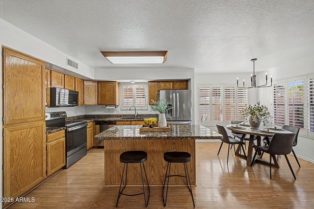 19541 N 53RD Avenue, Glendale, AZ 85308