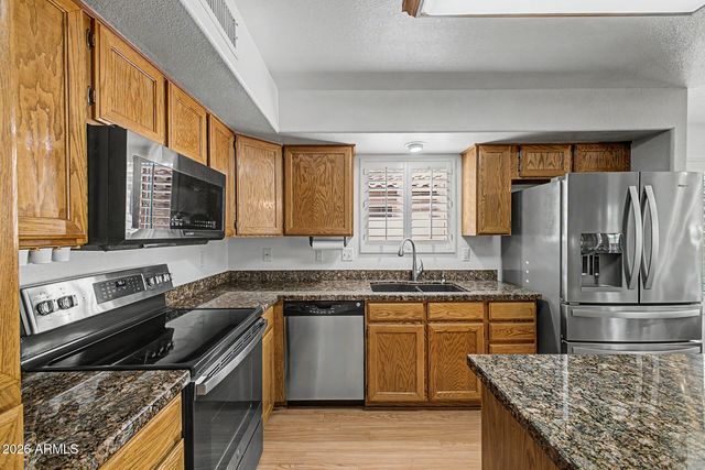 19541 N 53RD Avenue, Glendale, AZ 85308