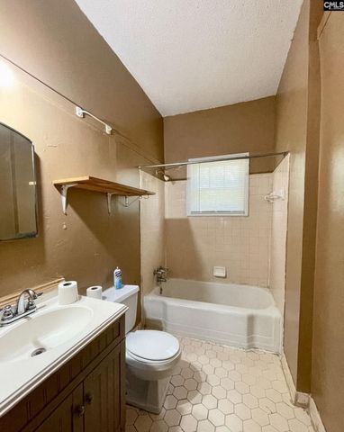 2141 Barhamville Road, Columbia, SC 29204