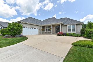 10356 S Rosemont LANE, Oak Creek, WI 53154