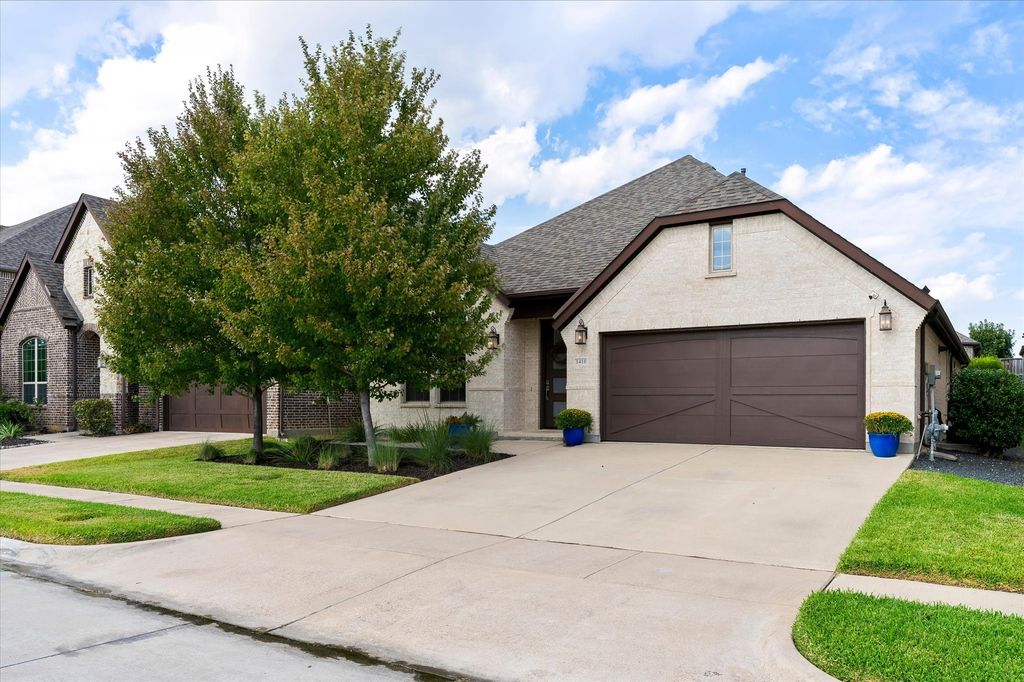 1410 Fort Davis Drive, Euless, TX 76039 — exterior