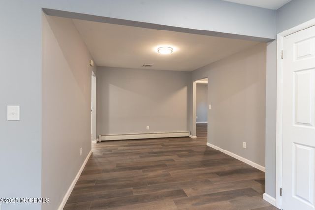 23 Burlington Court, Toms River, NJ 08757