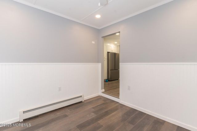 23 Burlington Court, Toms River, NJ 08757